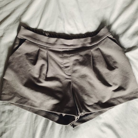 Dynamite Shorts - Picture 1 of 1